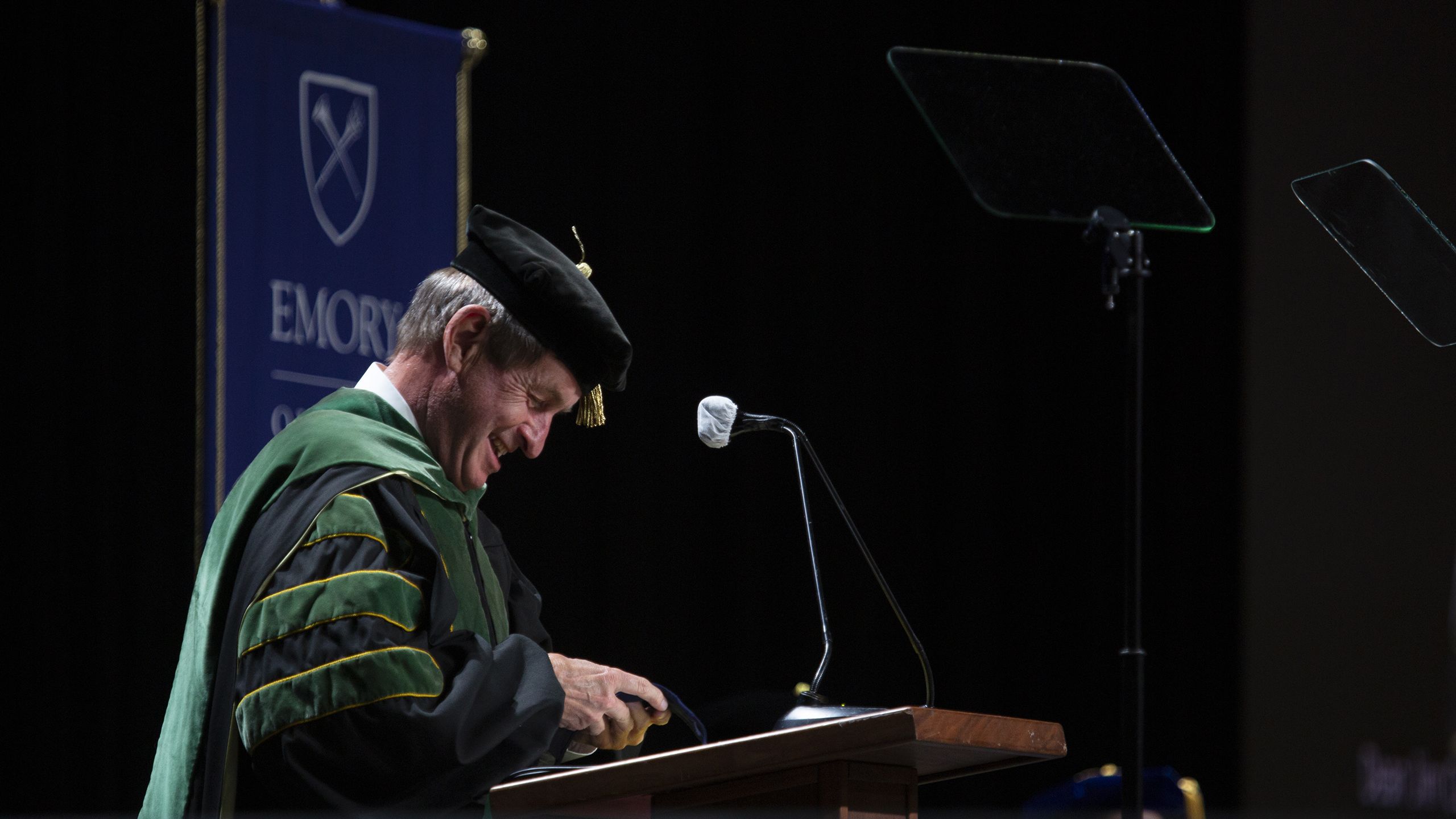 Dean James W. Curran of Emory's Rollins School of Public Health, delivered Oxford's keynote address.