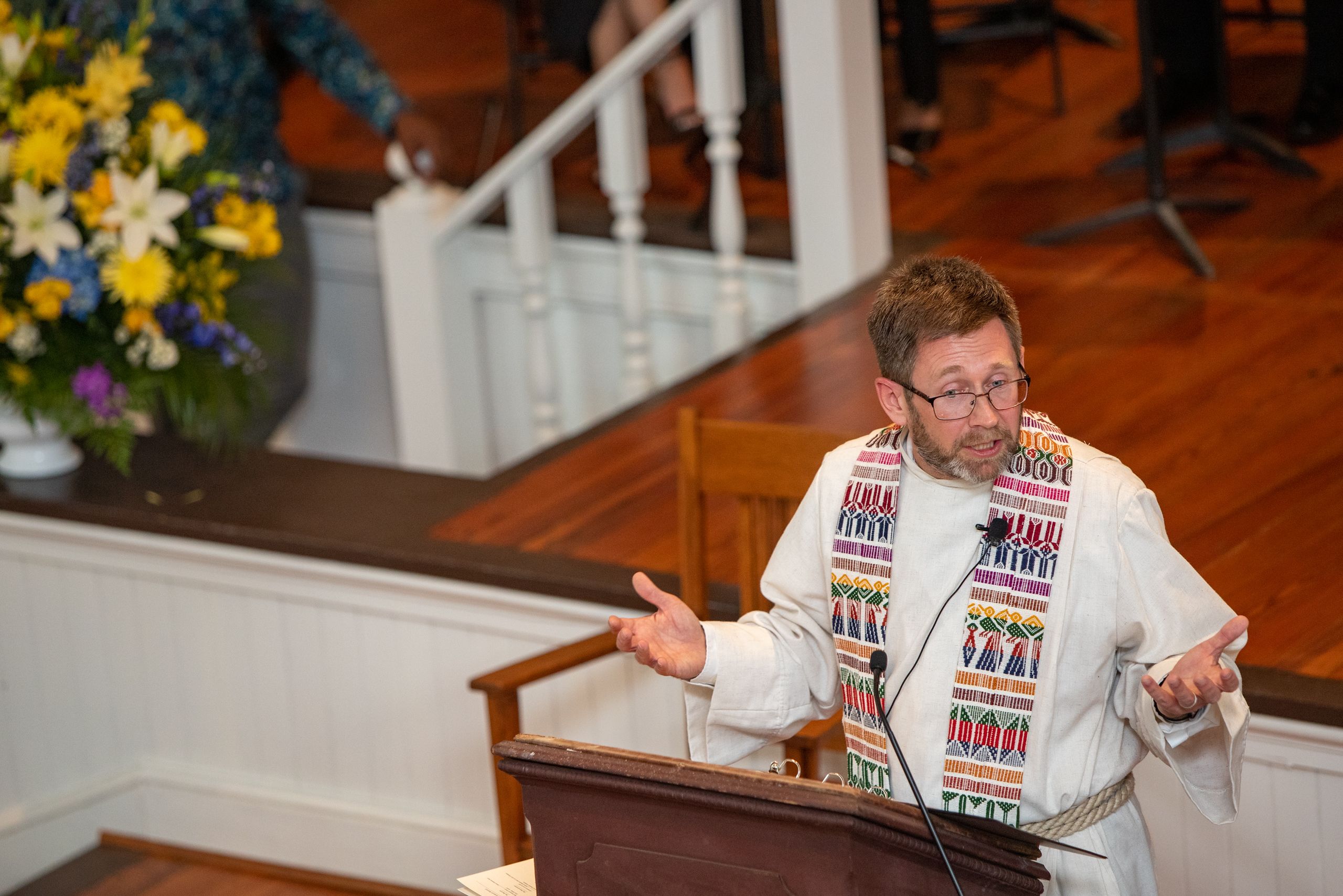 Rev. Dr. Lyn Pace presiding over the Baccalaureate ceremony.