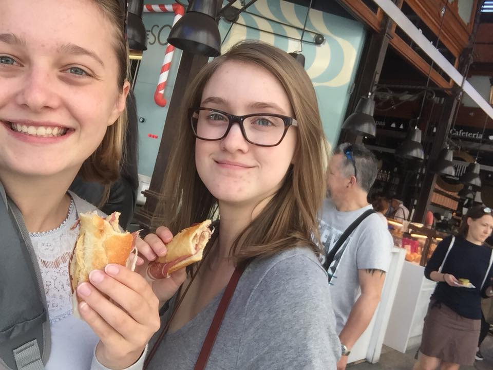 Students tried Spanish food including Iberian ham.