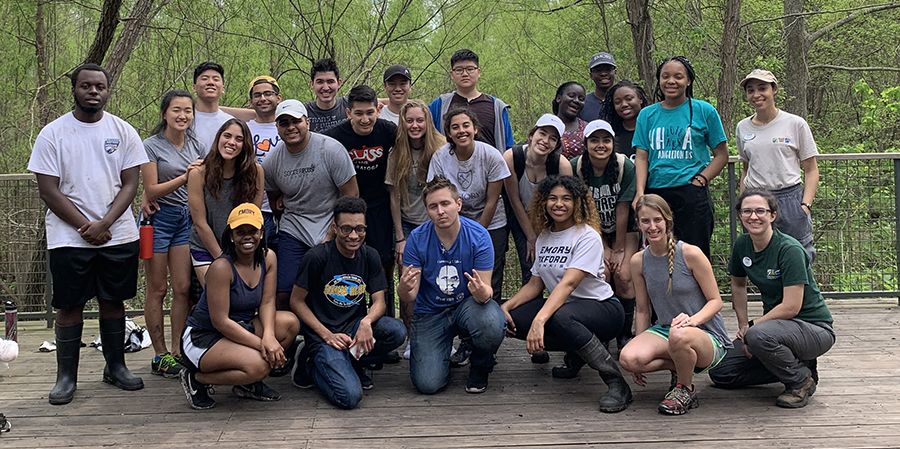 A team of 21 students partnered with NetWork Volunteers in the Louisiana bayous.